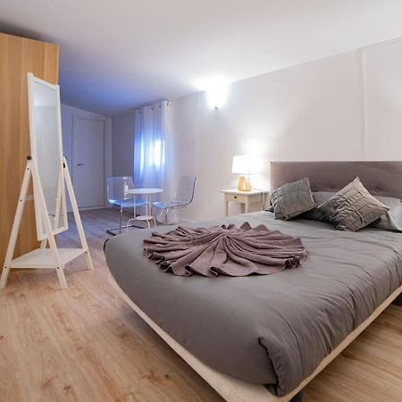 Cozy Apartment Plaza Espana I Renovated 3Br 2Bh Madrid Eksteriør billede